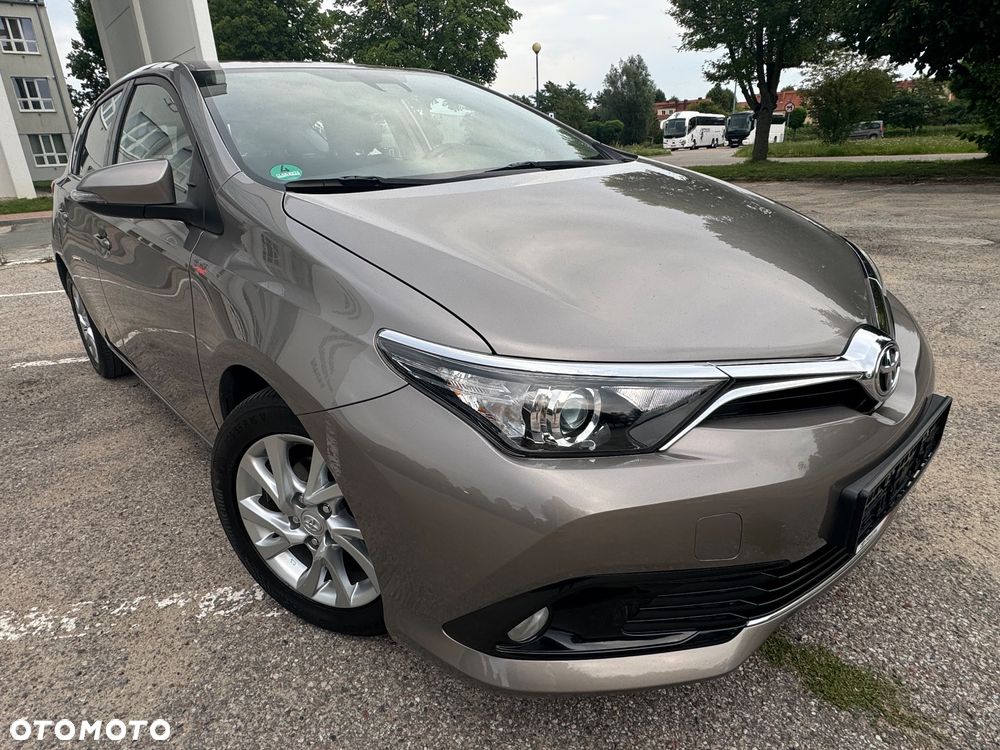 Toyota Auris 1.2 Turbo Edition-S - 8