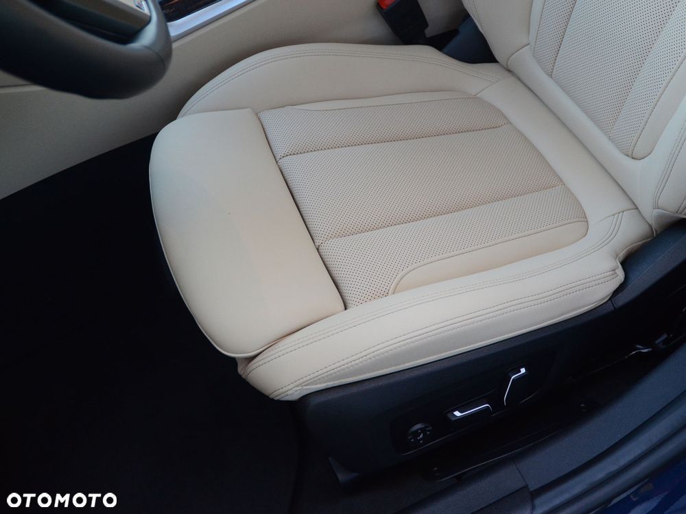 BMW Seria 3 - 24