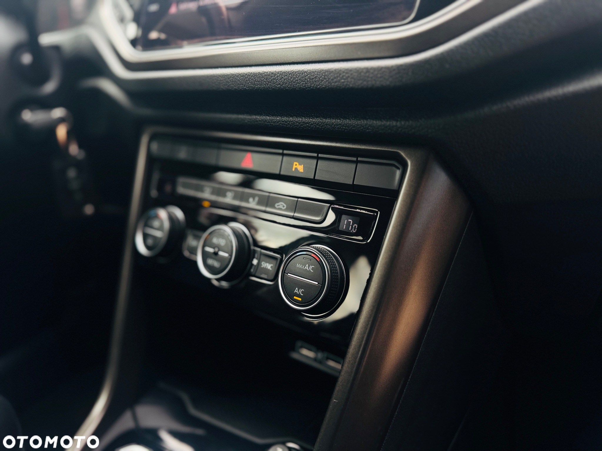 Volkswagen T-Roc 1.0 TSI Life Plus - 15