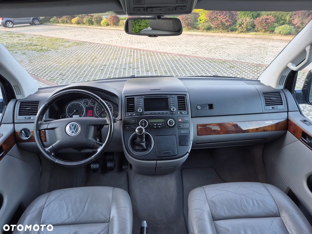 Volkswagen Multivan L1 Highline - 26