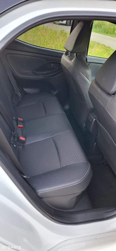 Toyota Yaris 1.5 VVT-i Premiere Edition - 36