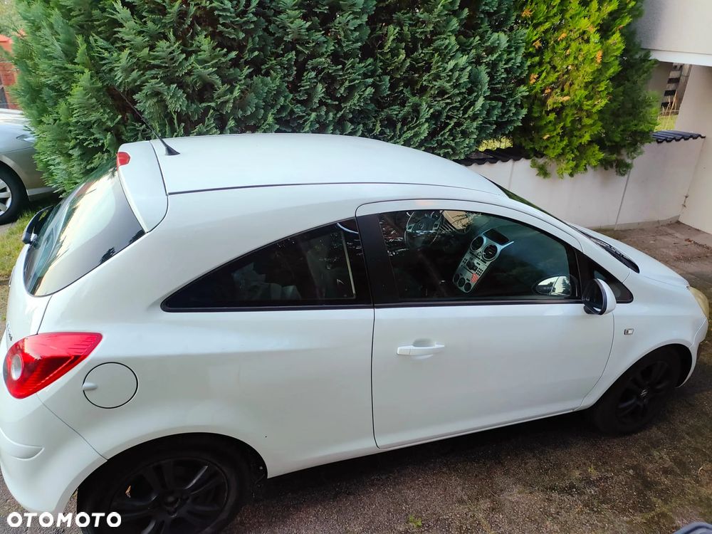 Opel Corsa - 3