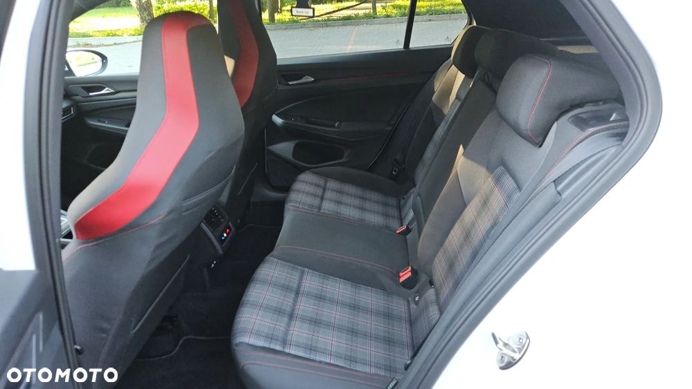 Volkswagen Golf 2.0 TSI GTI DSG - 16