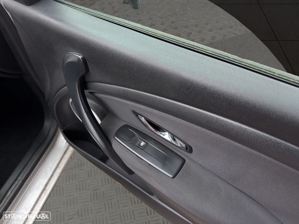 Renault Mégane 1.5 dCi Dynamique - 16