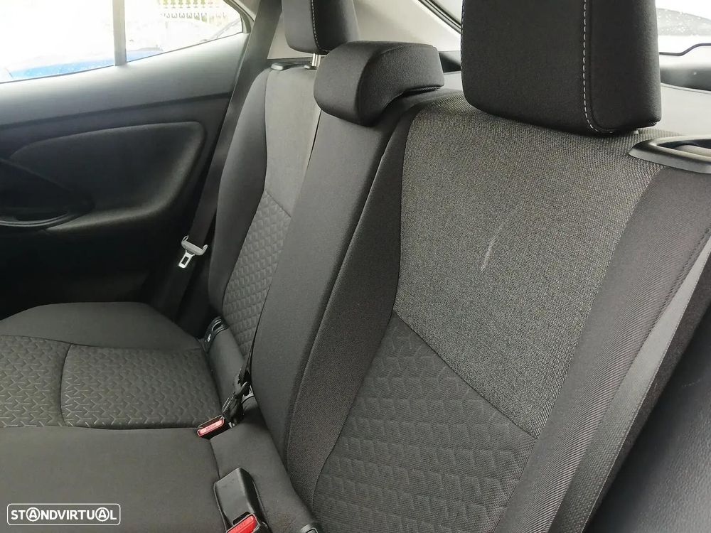 Toyota Yaris Cross 1.5 HDF Comfort Plus - 24