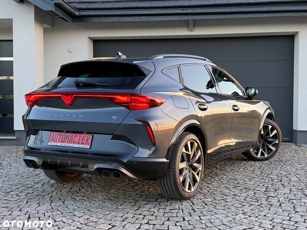 Cupra Formentor 2.0 TSI 4Drive DSG VZ Black Edition - 8