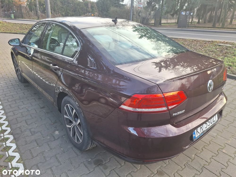 Volkswagen Passat 1.8 TSI BMT Highline - 4