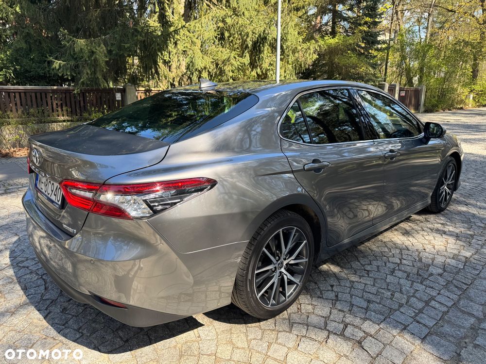 Toyota Camry 2.5 Hybrid Executive CVT - 4