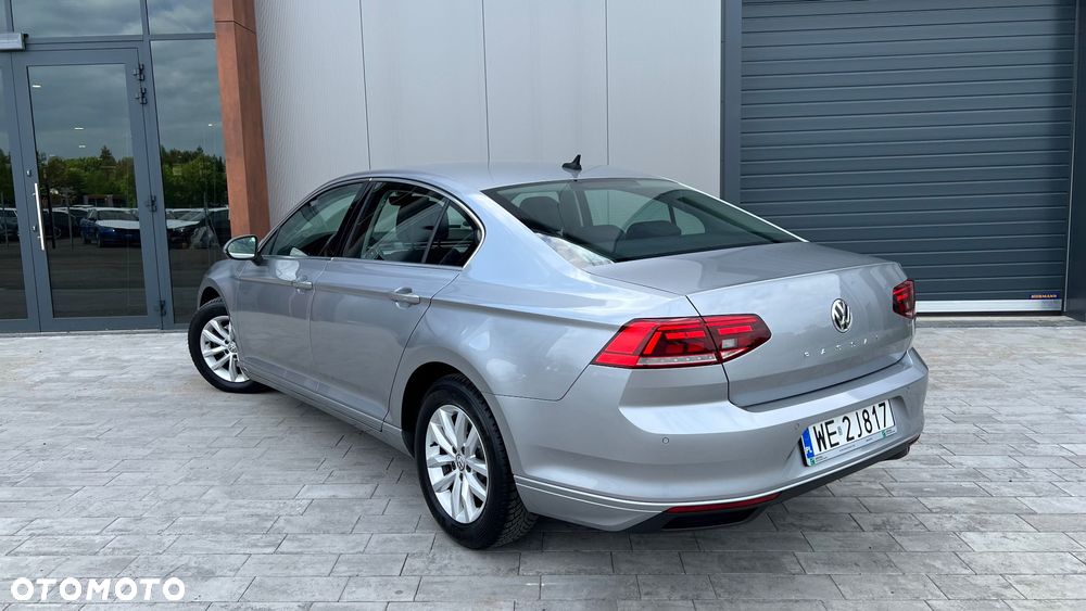Volkswagen Passat 2.0 TDI EVO Business DSG - 3