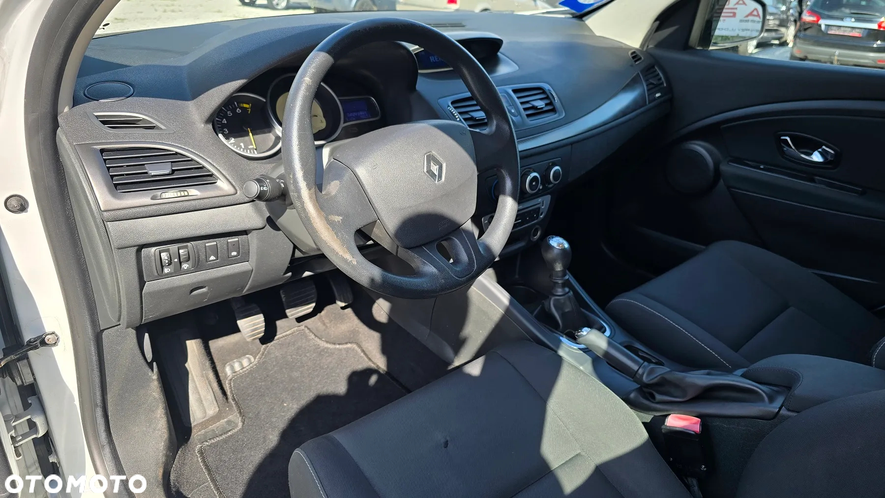 Renault Megane - 18