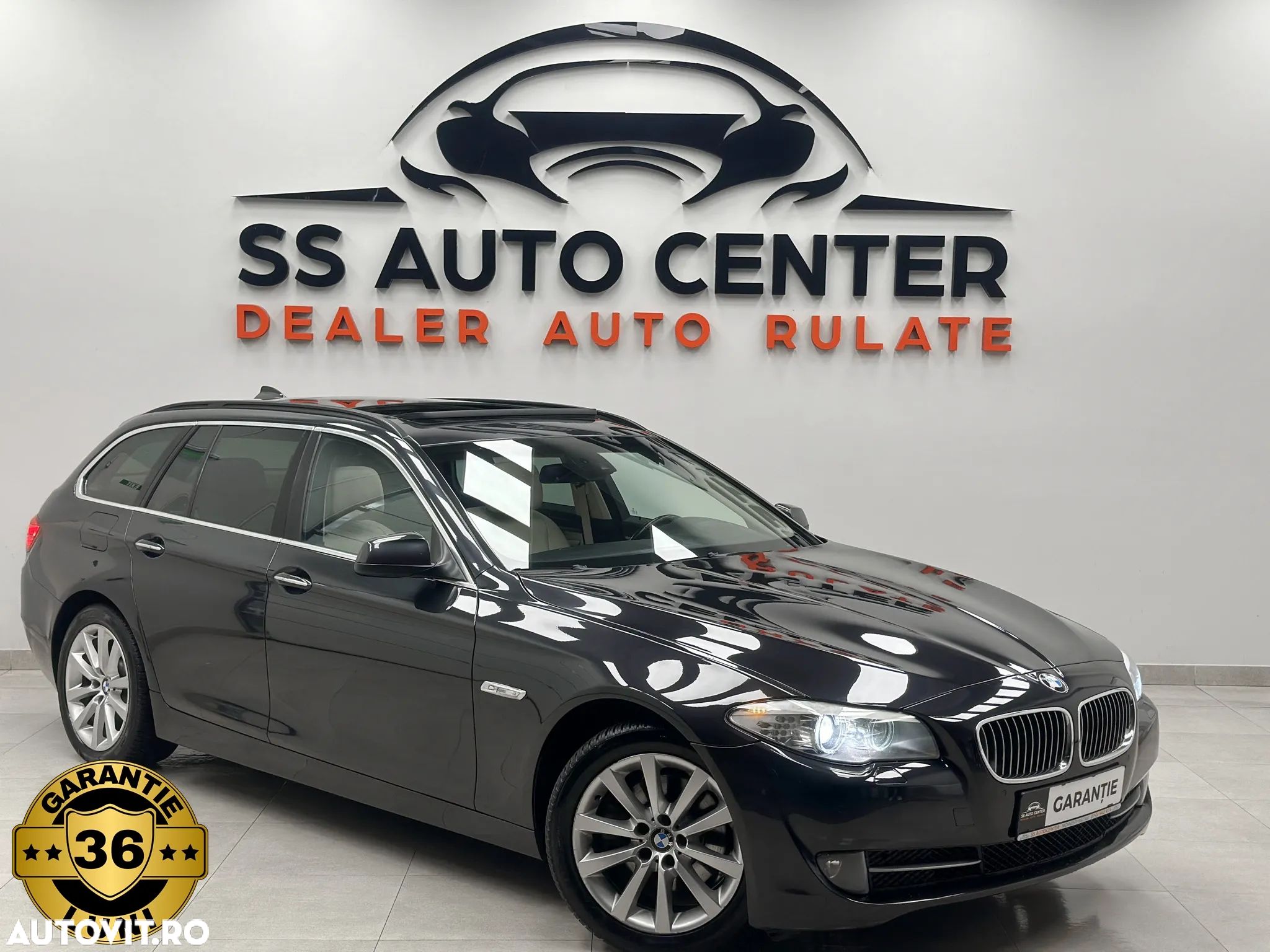 BMW Seria 5 520d Touring Aut. Luxury Line - 1