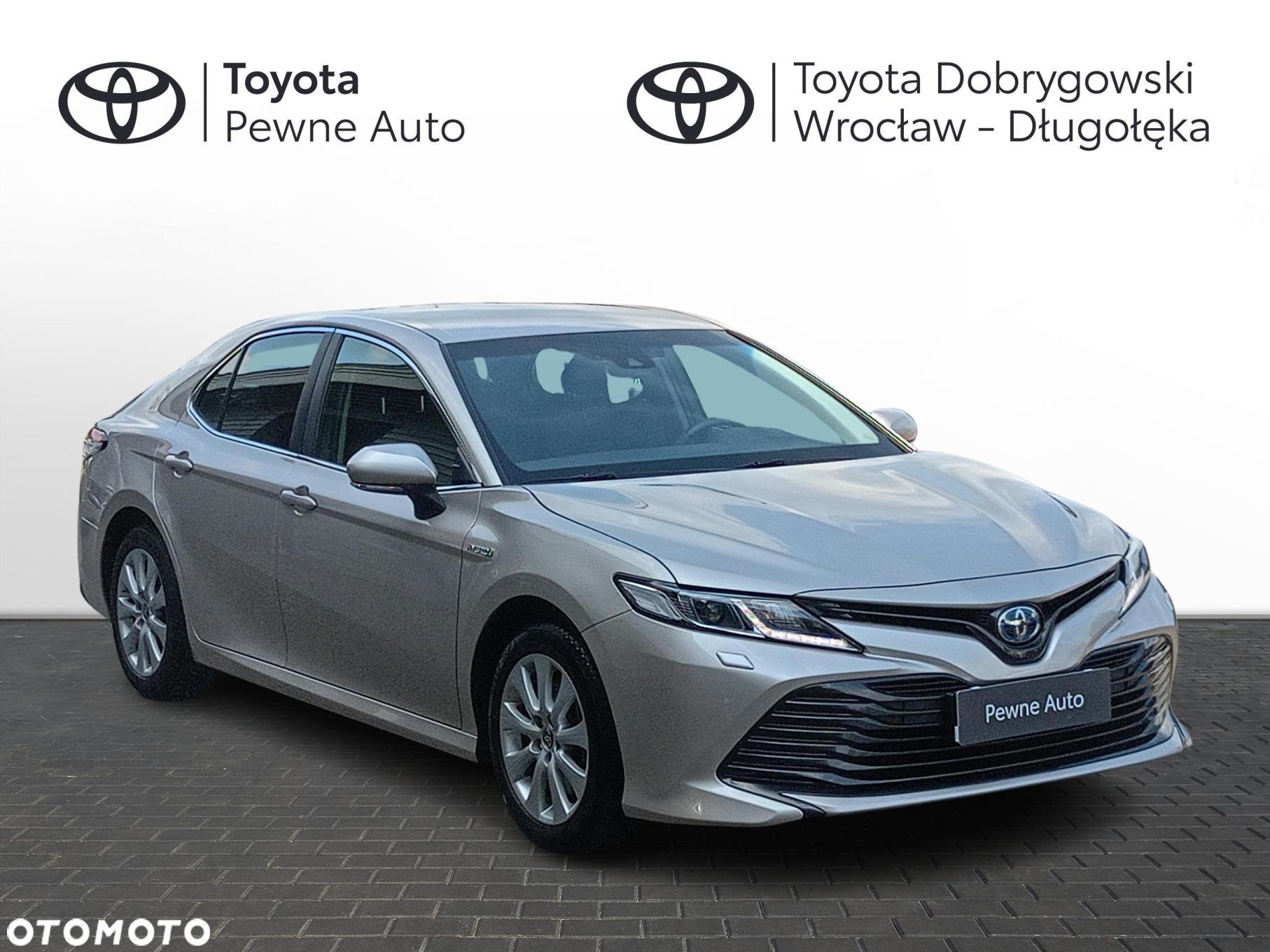 Toyota Camry - 1