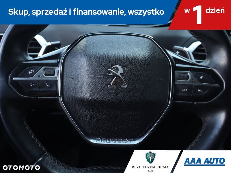Peugeot 3008 - 18