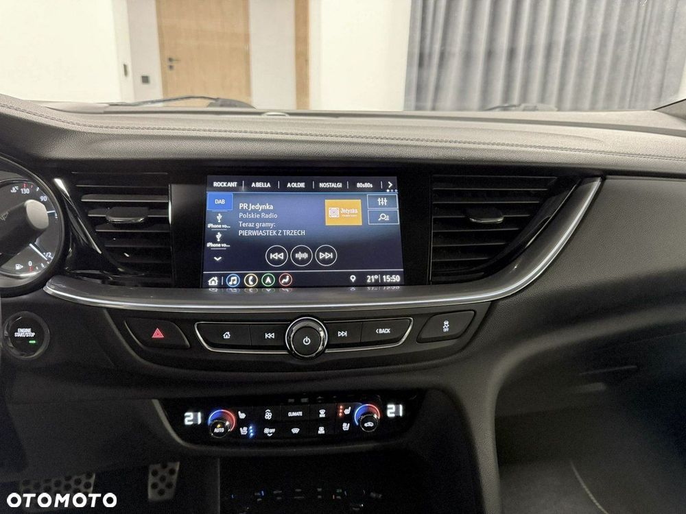 Opel Insignia - 33