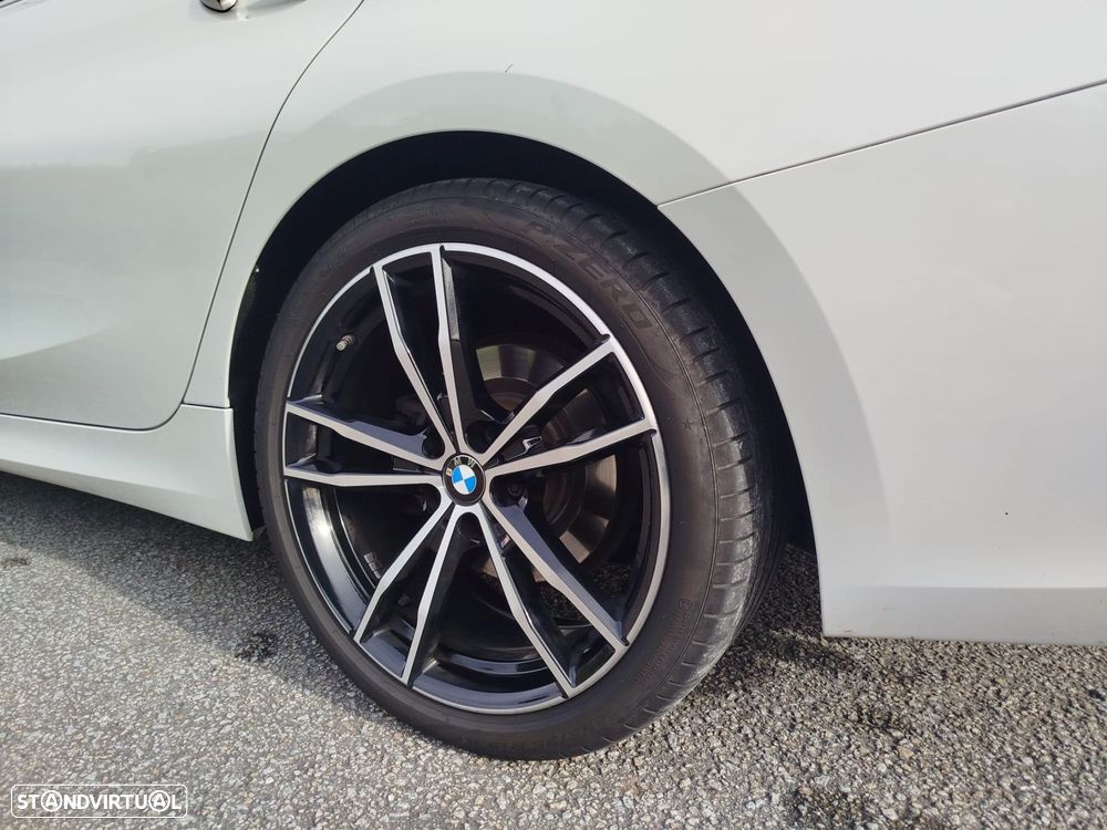 BMW 318 d Aut. Sport Line - 15