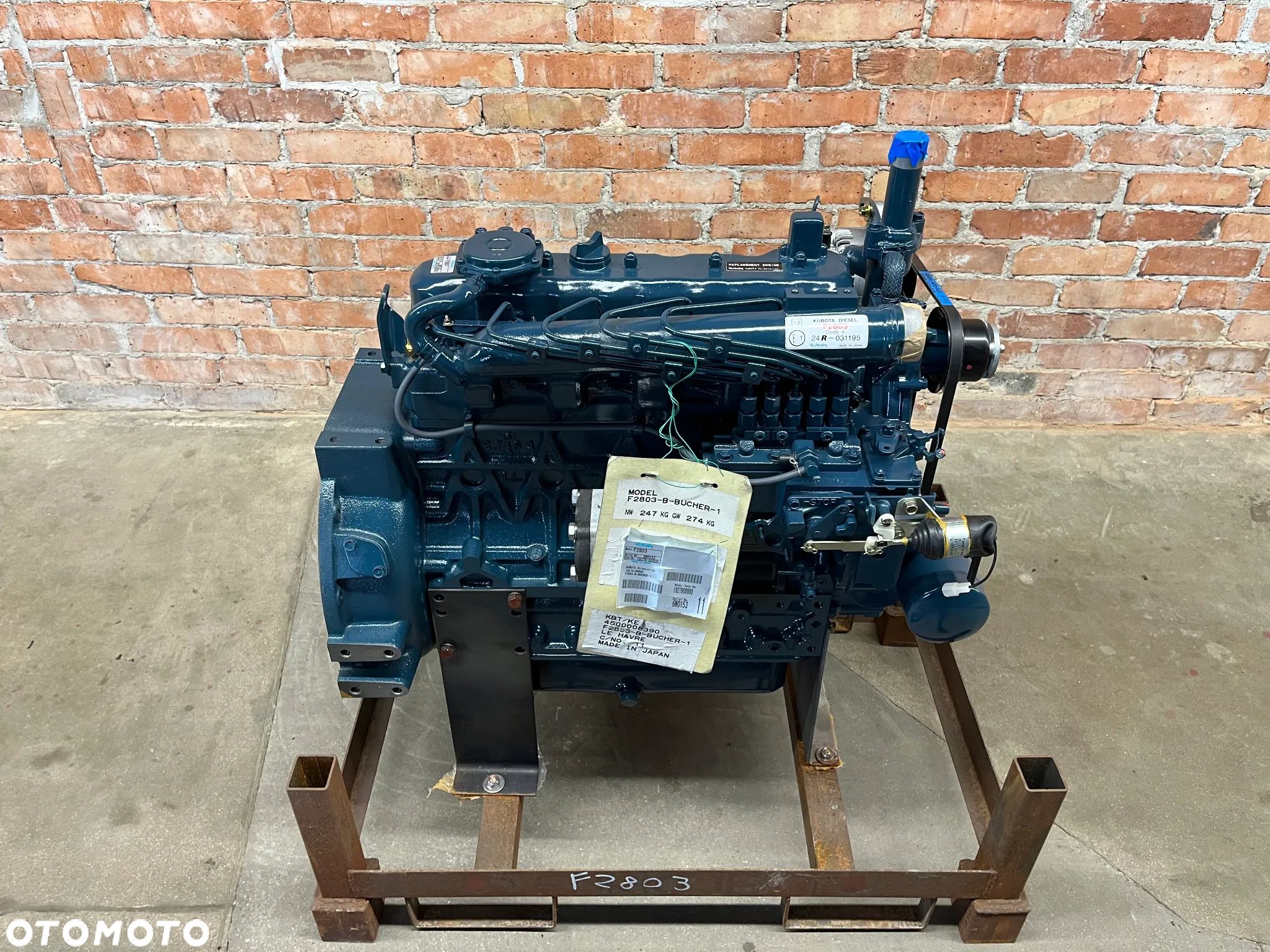 FV23% Silnik Kubota F2803 Nowy Kompletny - 1