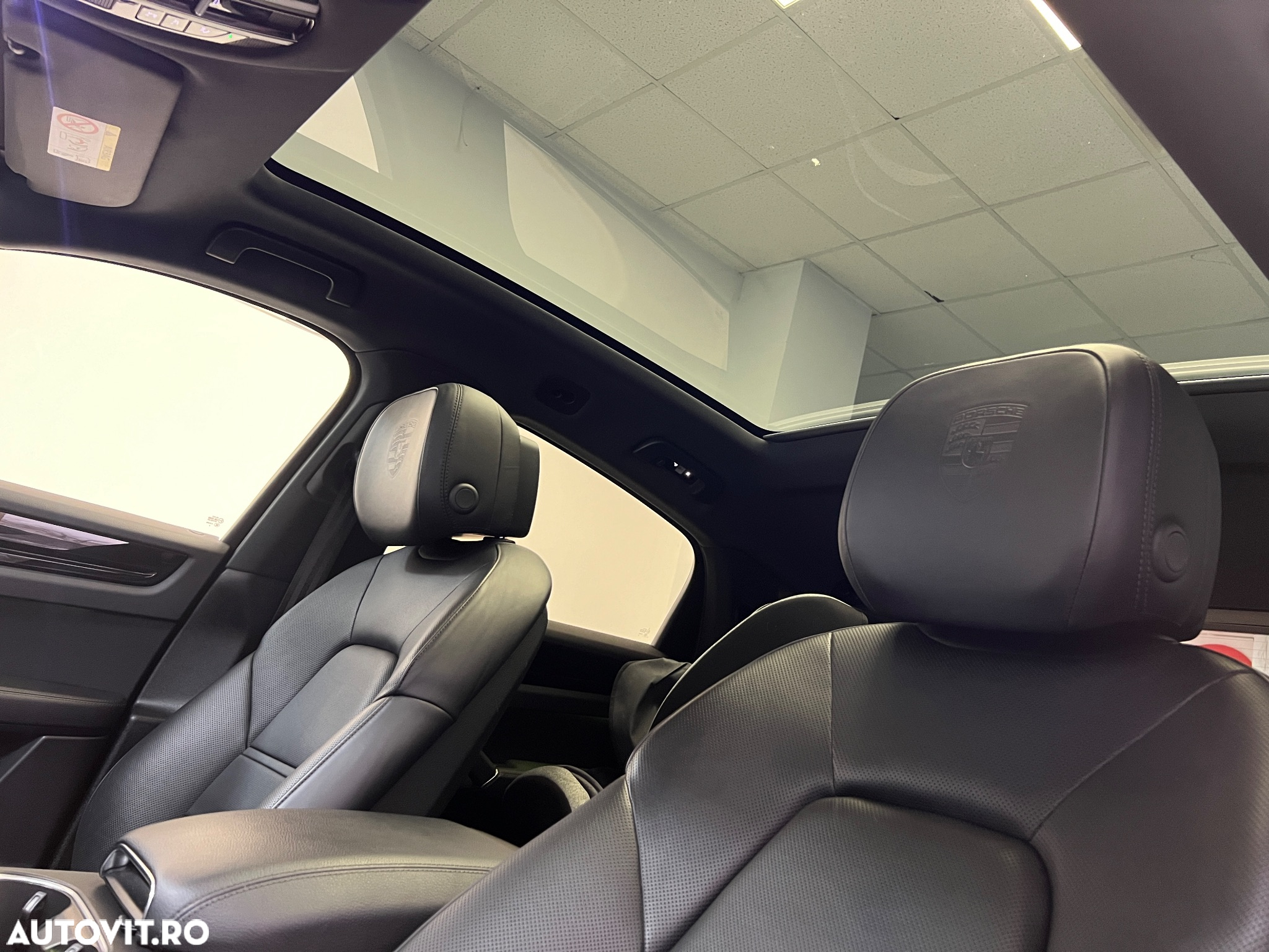 Porsche Cayenne Coupe Tiptronic S - 17