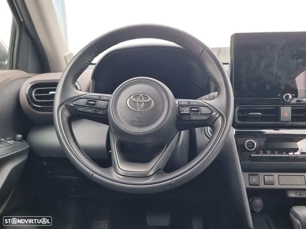 Toyota Yaris Cross 1.5 HDF Luxury - 10