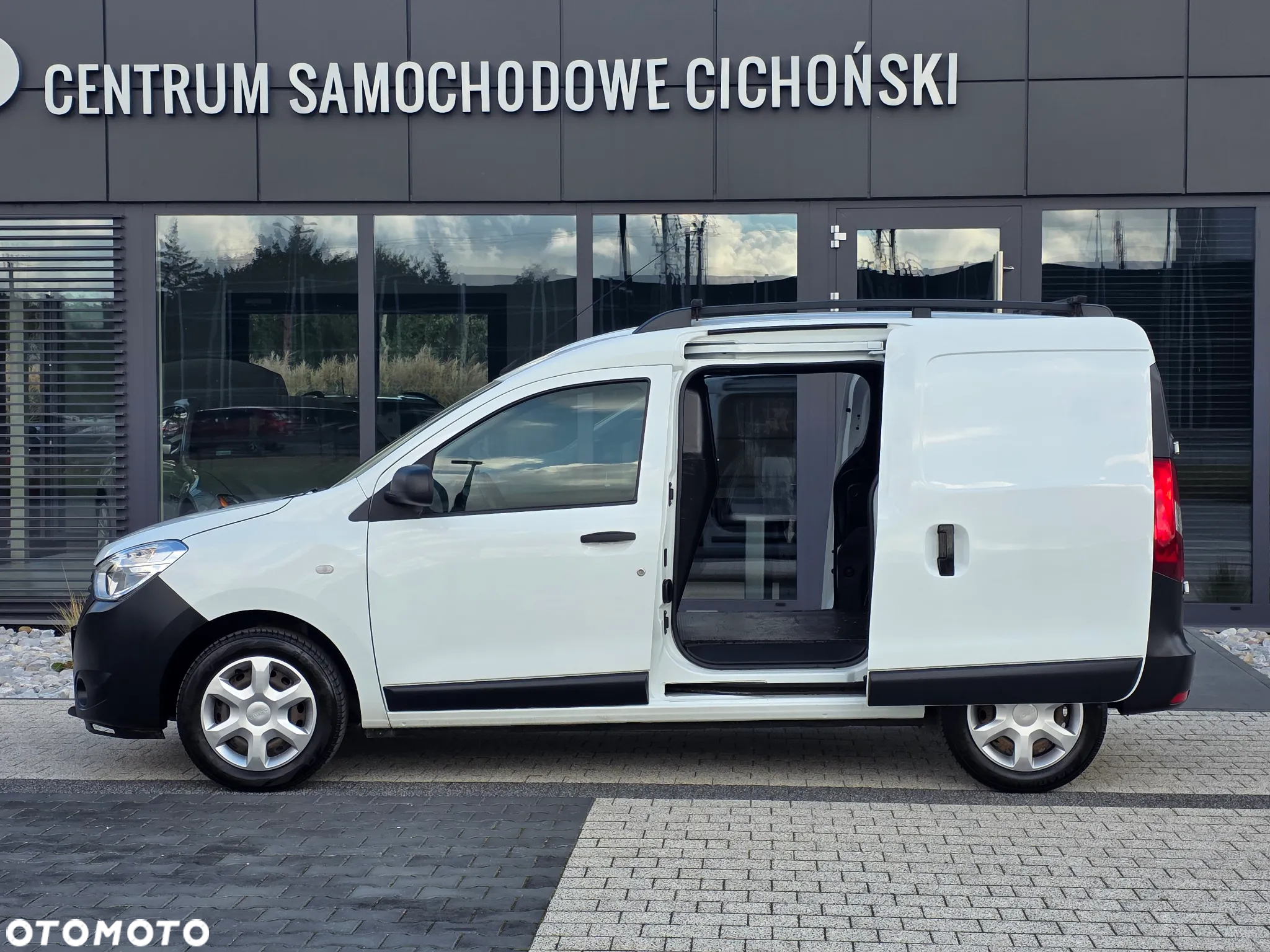 Dacia DOKKER Van 1.3 TCe Comfort Clim 100KM 5d Express I BEZWYPADKOWA z Polskiego Salonu I Wyjątkowo ładny i Zadbany Egzemplarz z Pełną Histroią Serwisową I Zabudowana Przestrzeń ładunkowa I Faktura Vat 23% I Pierwszy i Jedyny Właściciel I - 14
