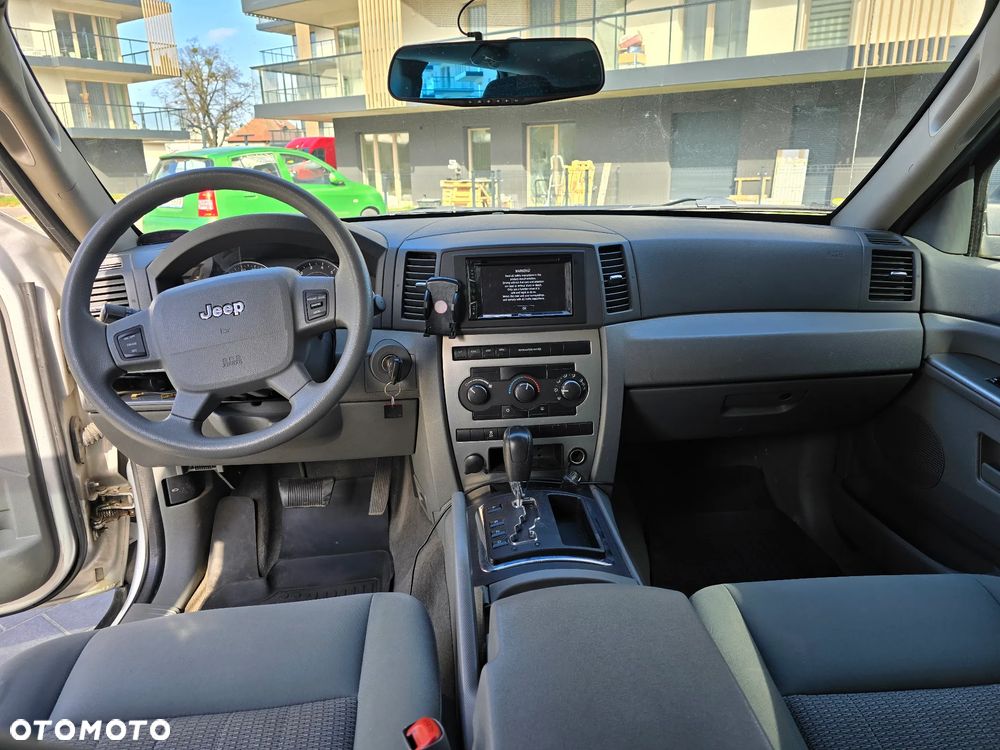 Jeep Grand Cherokee 3.7 4x4 Laredo - 7