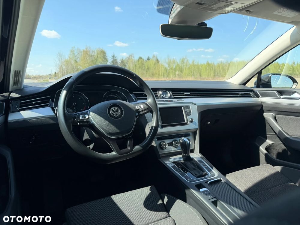 Volkswagen Passat 2.0 TDI BMT Comfortline DSG - 13