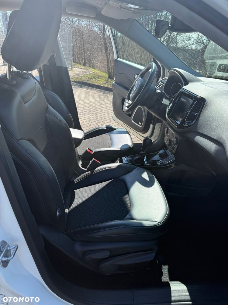 Jeep Compass 1.4 TMair Limited 4WD S&S - 15