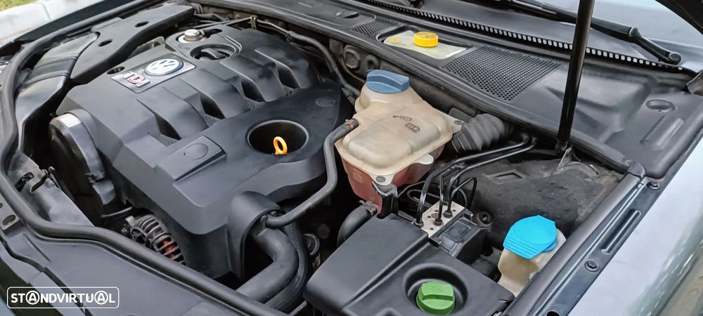 VW Passat Variant 1.9 TDi Confortline - 11