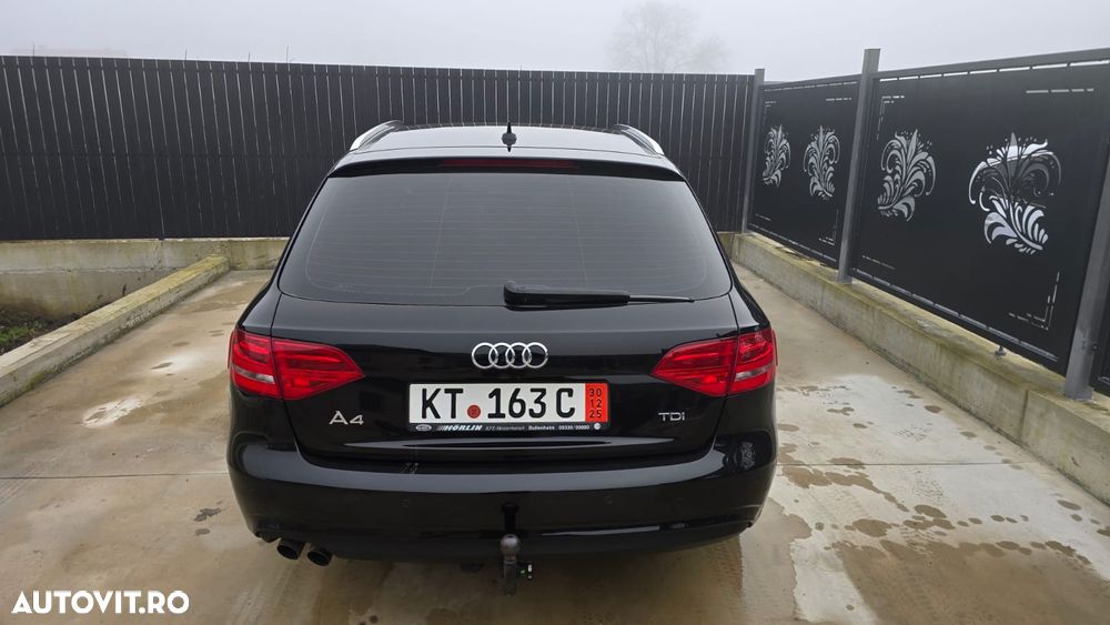Audi A4 Avant 2.0 TDI DPF multitronic Attraction - 16