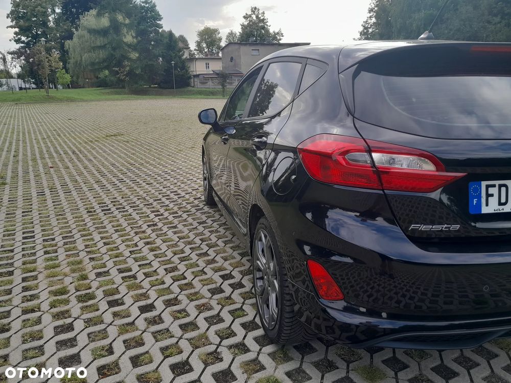 Ford Fiesta 1.0 EcoBoost S&S ST-LINE - 25