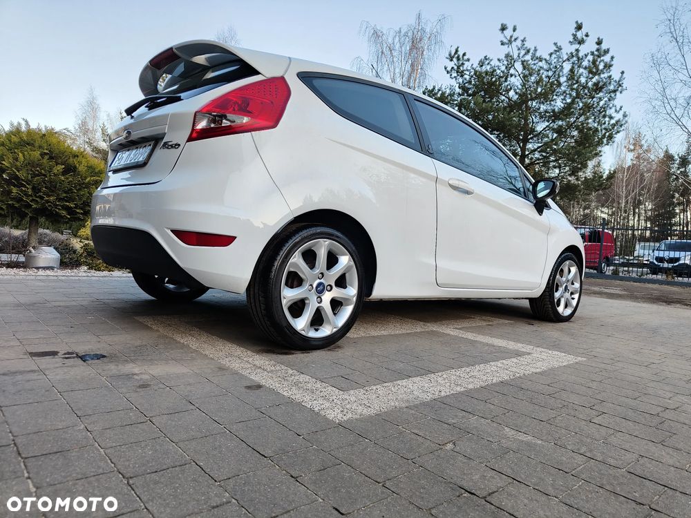 Ford Fiesta 1.25 Champions Edition - 4