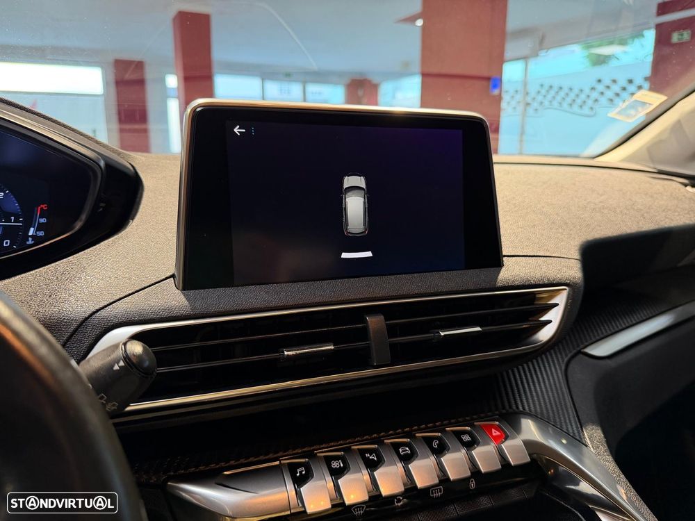 Peugeot 3008 1.5 BlueHDi Style - 16