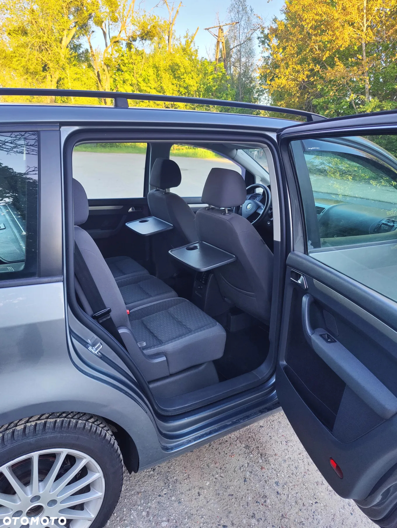 Volkswagen Touran - 18