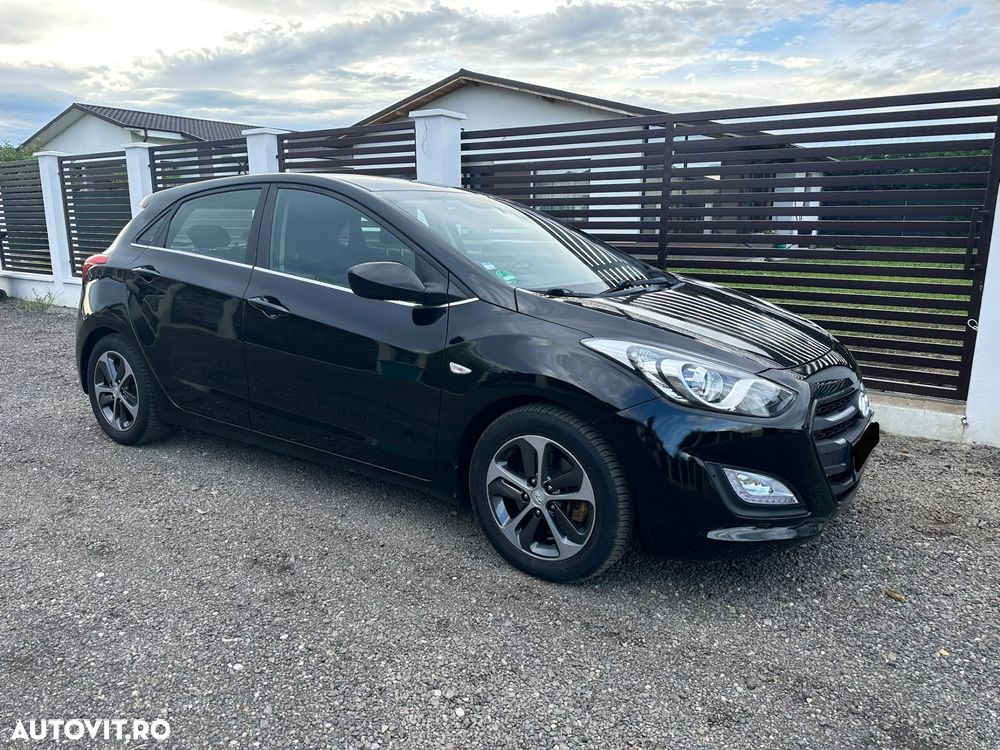 Hyundai i30 1.6 CRDI Comfort - 2