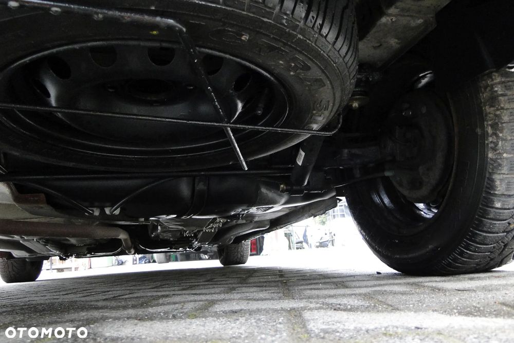 Peugeot 206 plus - 14