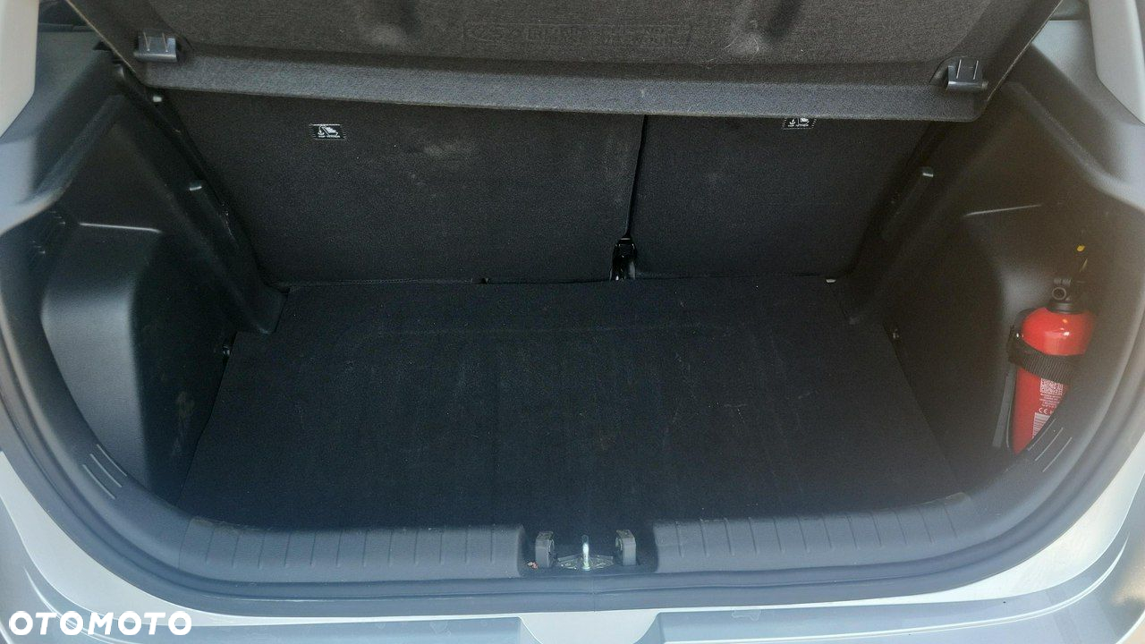 Hyundai i20 - 17