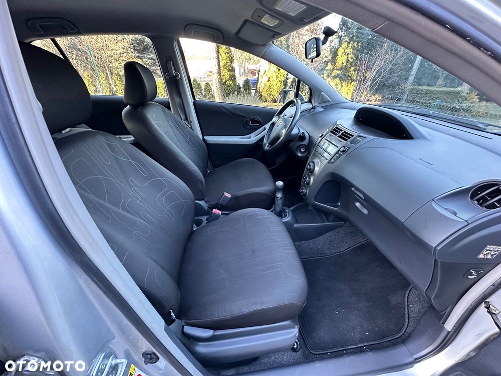Toyota Yaris 1.0 VVT-i Luna - 7