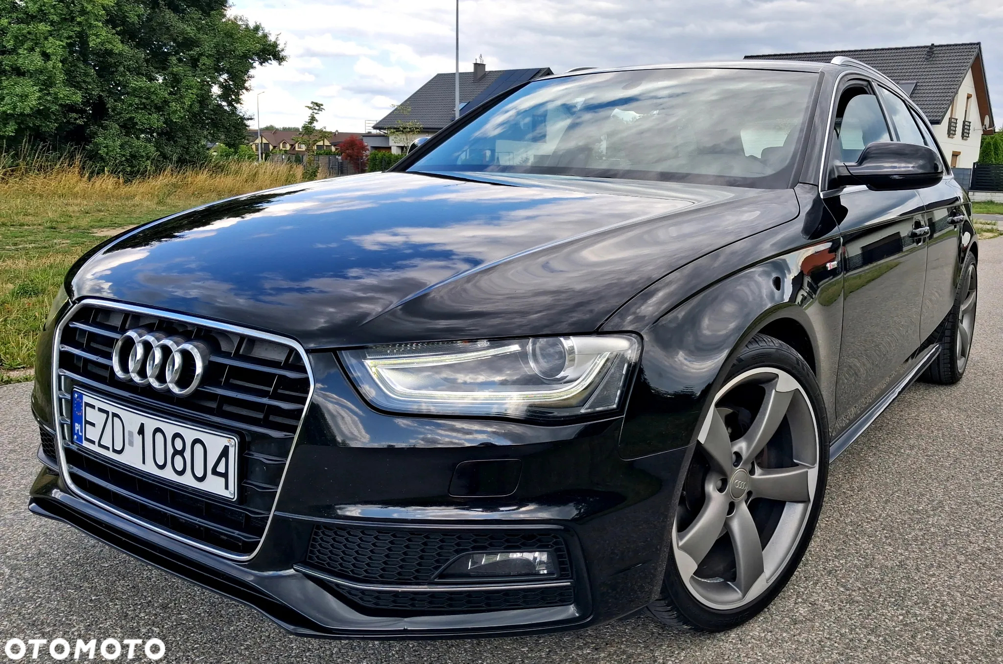 Audi A4 Avant 2.0 TDI DPF clean diesel S line Sportpaket - 4