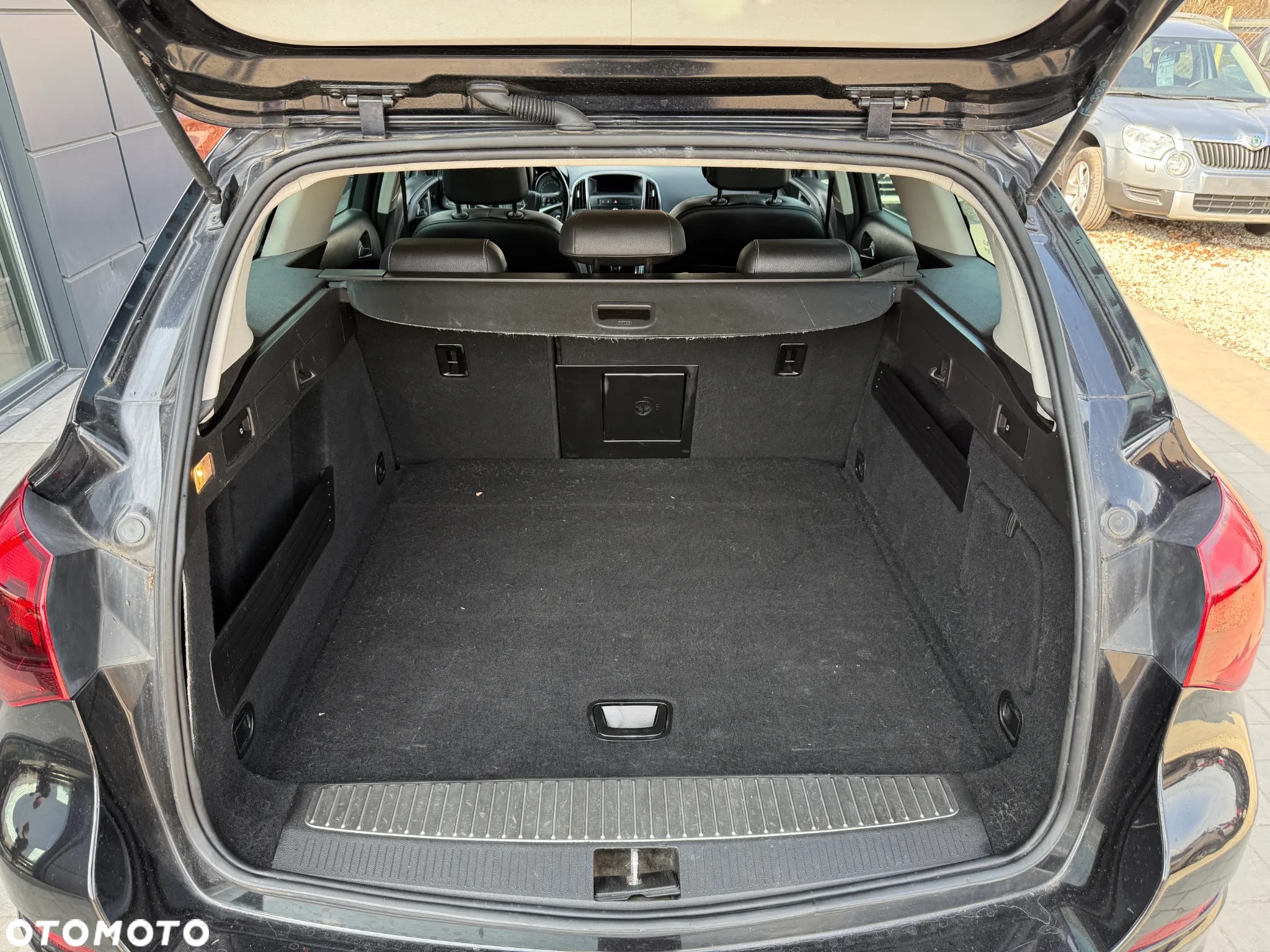 Opel Astra 1.4 EcoFLEX Cosmo - 20