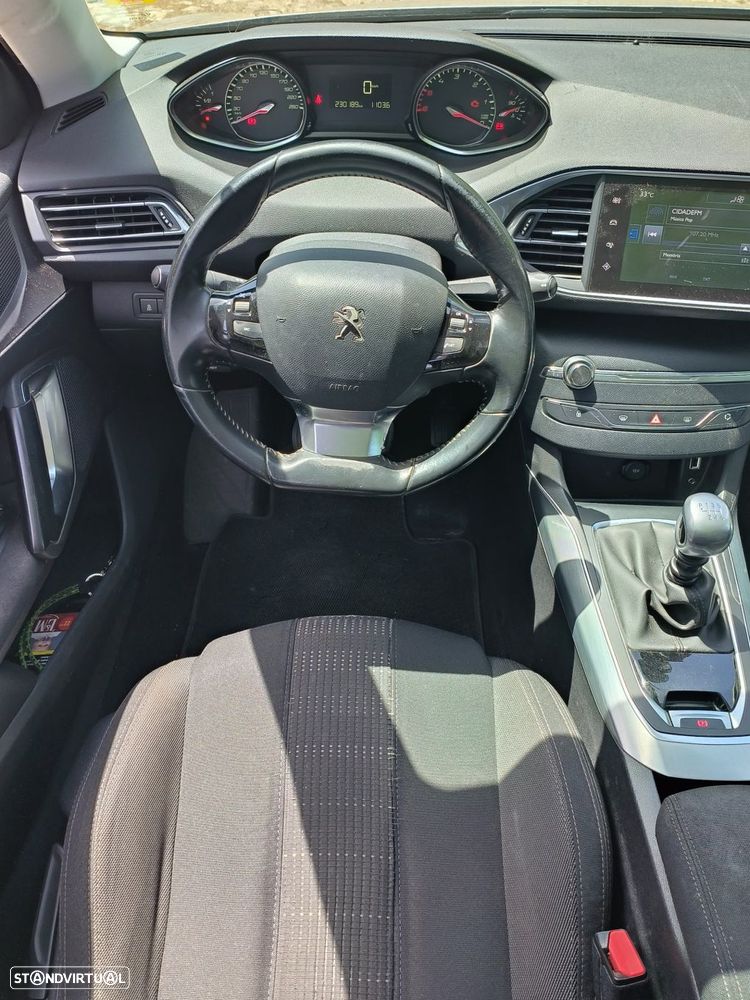 Peugeot 308 SW 1.6 e-HDi Allure - 12