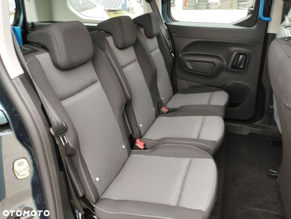 Toyota Proace City Verso Long 1.5 D-4D Business - 12