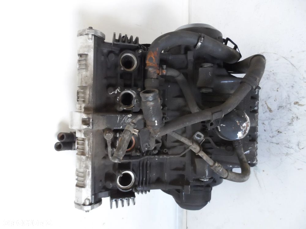YAMAHA FZS 600 silnik - 4