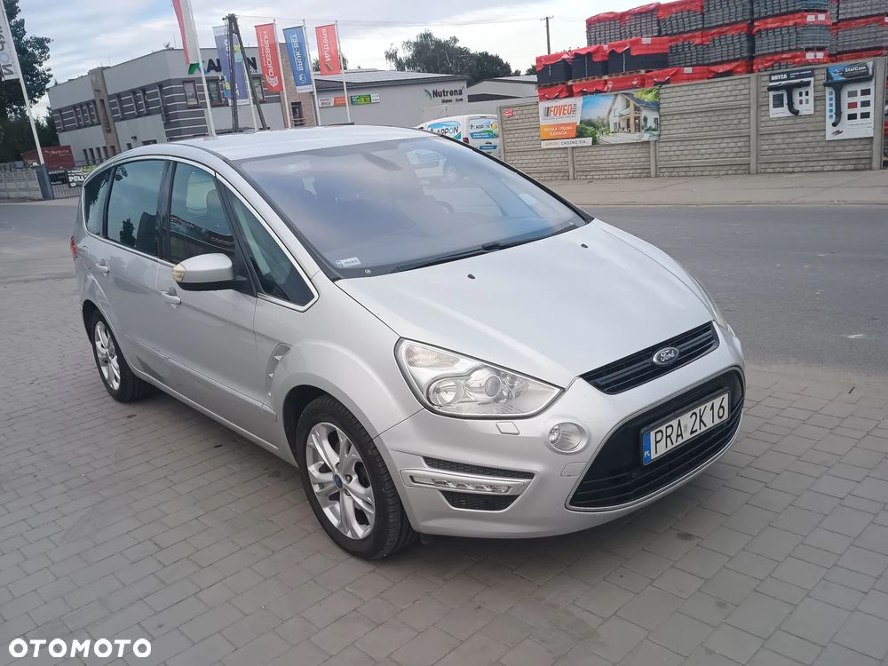 Ford S-Max - 10
