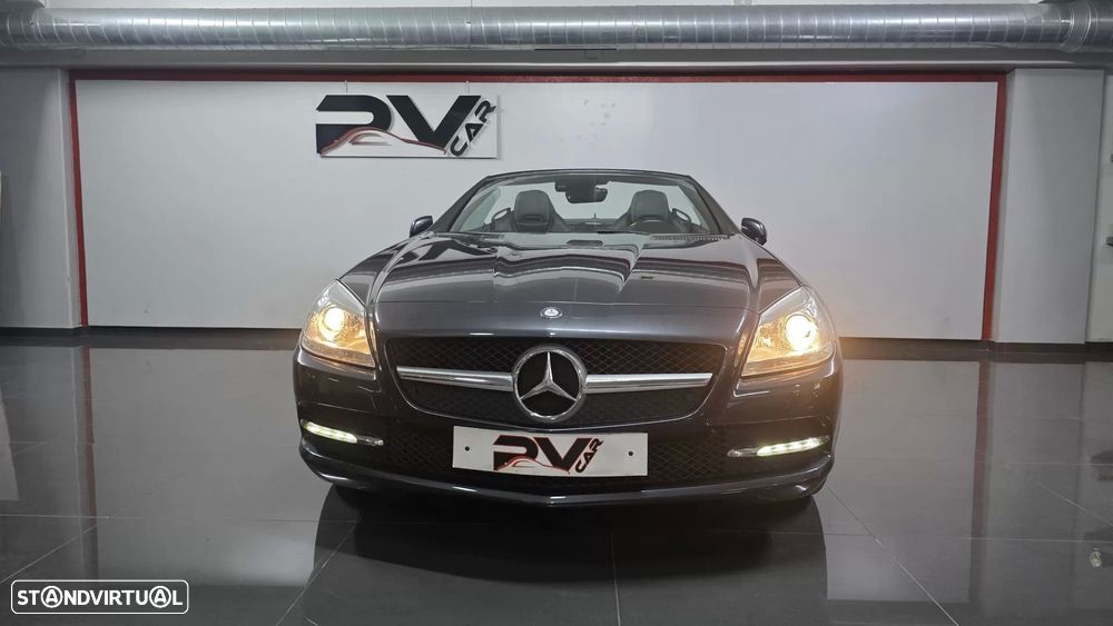 Mercedes-Benz SLK 250 (BlueEFFICIENCY) 7G-TRONIC - 38