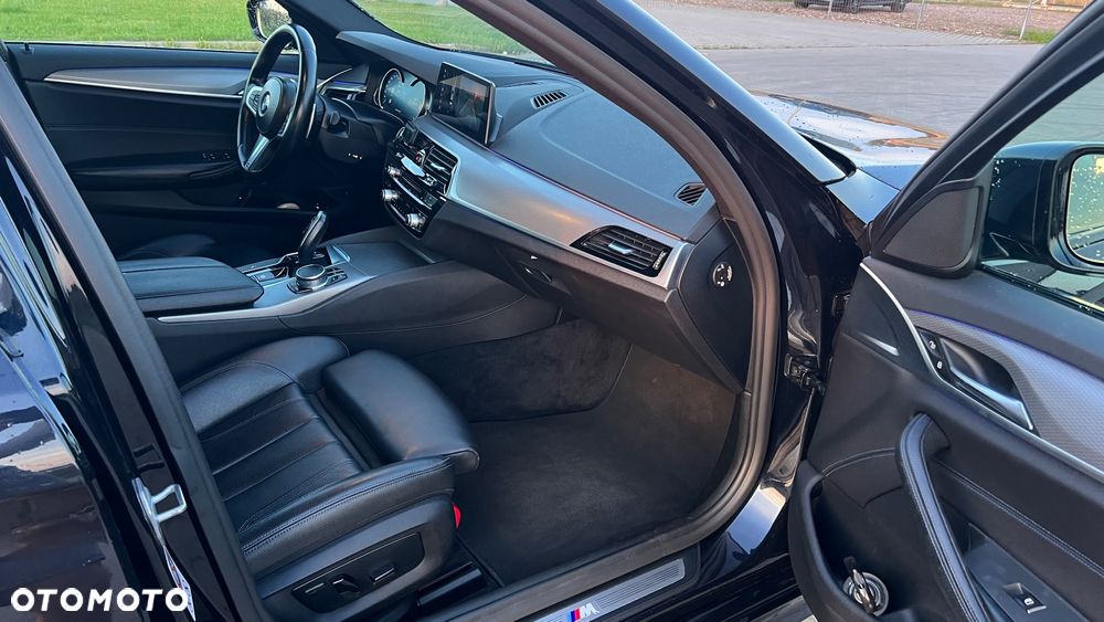 BMW Seria 5 520d xDrive M Sport sport - 6