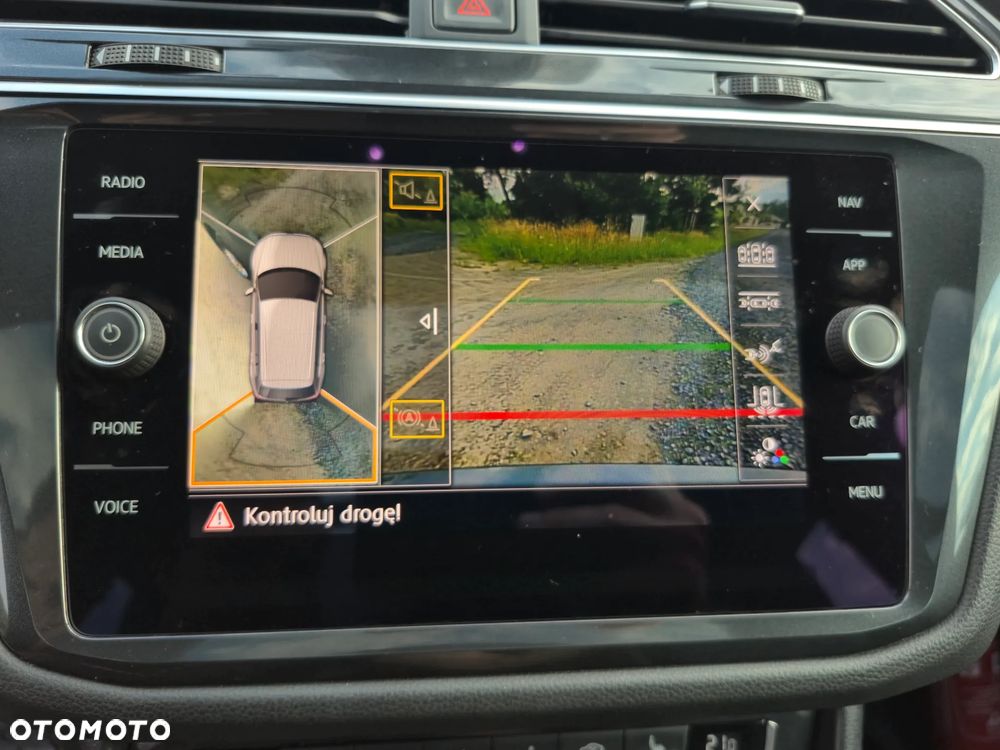 Volkswagen Tiguan - 13