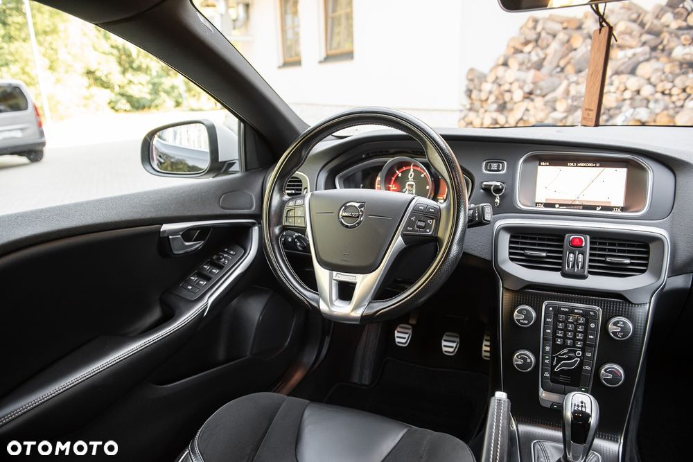 Volvo V40 D2 RDesign - 27
