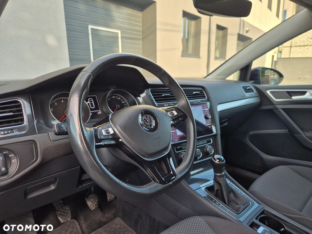 Volkswagen Golf 1.0 TSI BMT Trendline - 14