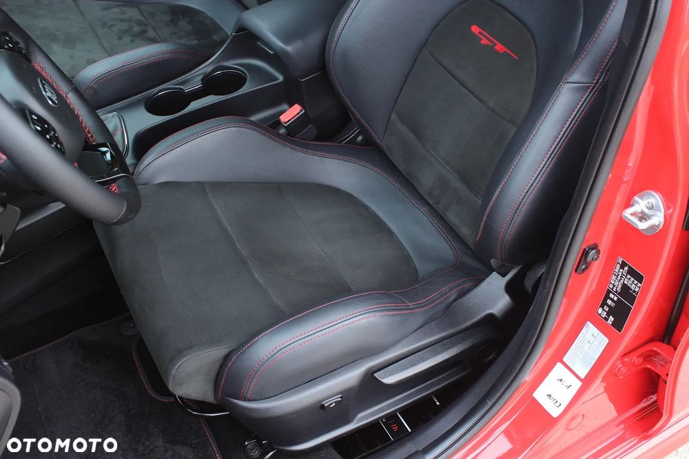 Kia Ceed 1.6 T-GDI GT-Challenge - 30