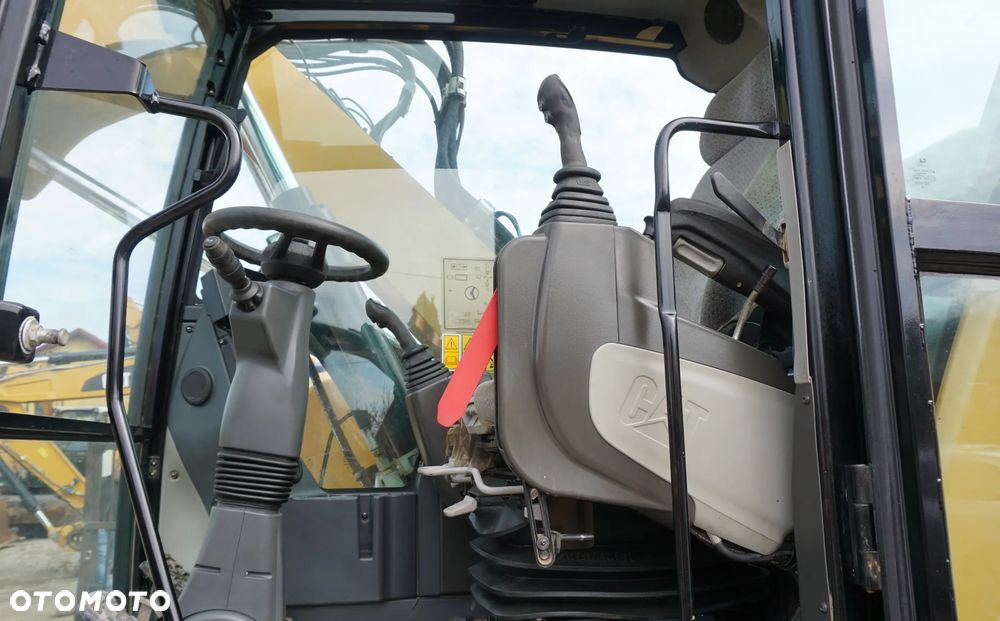 Caterpillar CAT M 315 F - 11