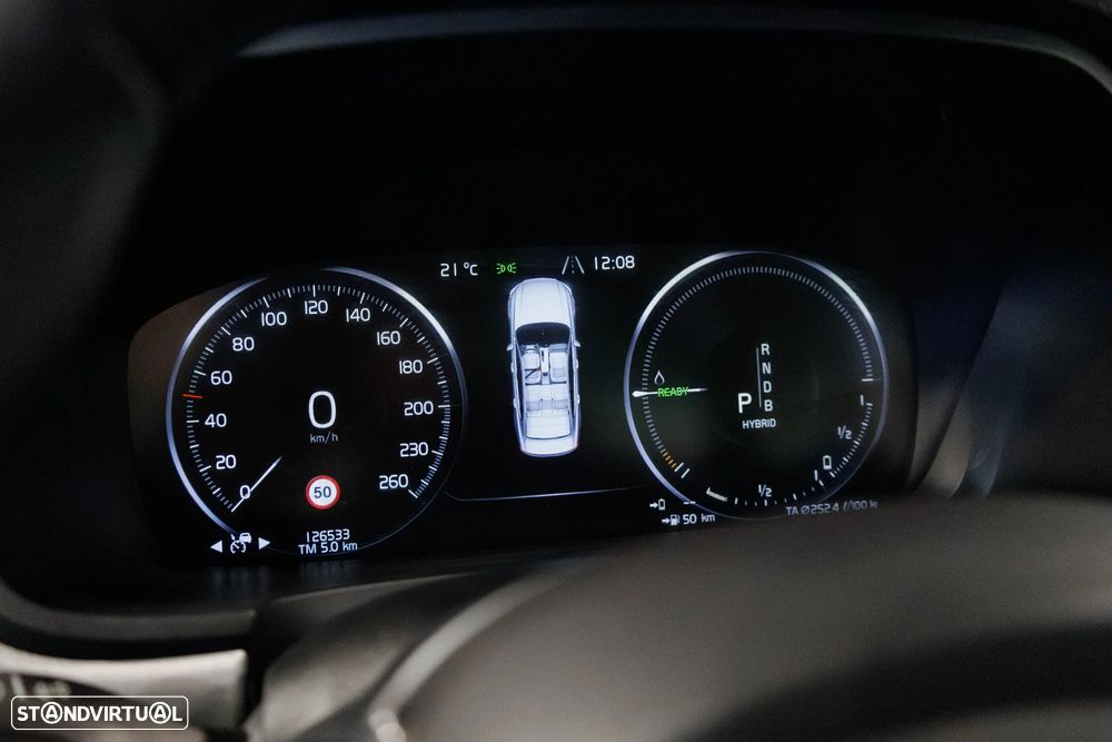 Volvo S90 2.0 T8 Momentum Plus AWD Geartronic - 16